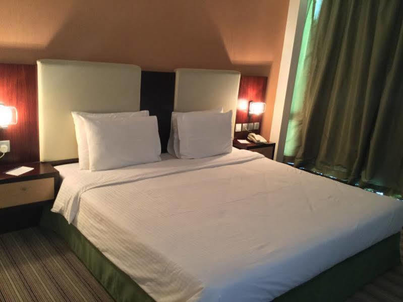 Days Olaya Hotel Rijad Zewnętrze zdjęcie